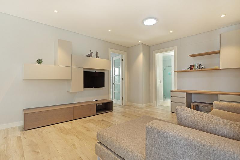 4 Bedroom Property for Sale in Steenberg Estate Western Cape